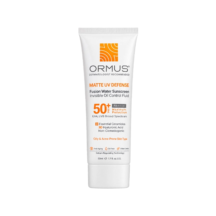 فلویید ضد آفتاب فیوژن واتر بی رنگ پوست های چرب و جوشدار اورموس SPF50 حجم 50 میلی لیتر