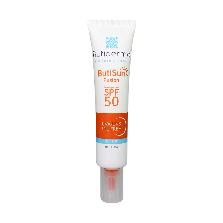 کرم ضد آفتاب بی رنگ پوست های چرب فیوژن بیوتی درما SPF50 حجم 40 میلی لیتر