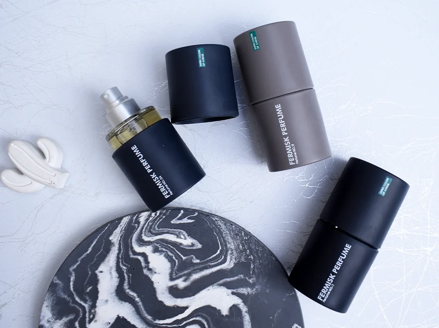 نقد و بررسی عطر جیبی مردانه فرمیسک مدل Just Different شماره 1 حجم 30 میلی لیتر