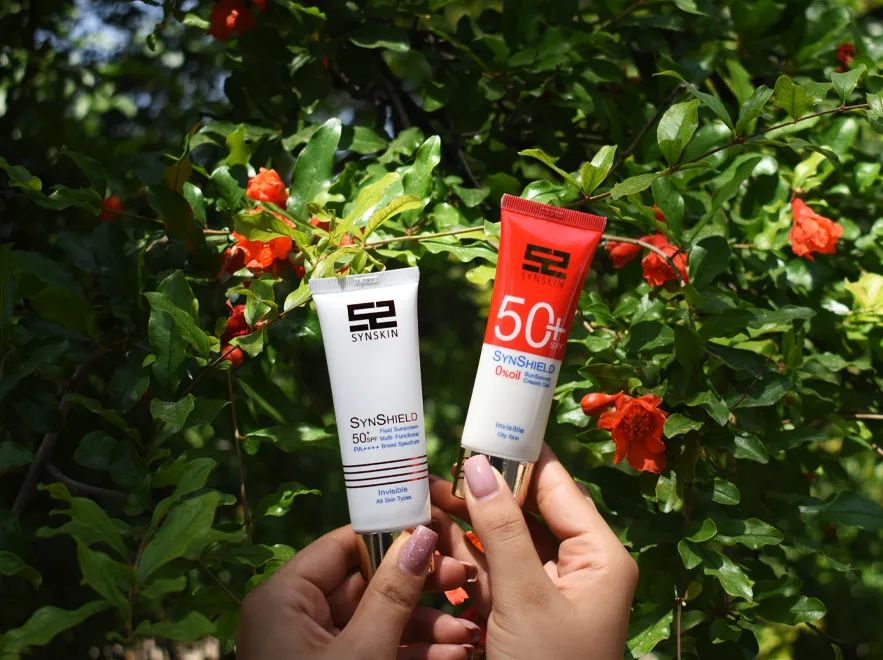 نقد و بررسی فلویید ضد آفتاب بی رنگ انواع پوست ساین شیلد ساین اسکین SPF50 حجم 50 میلی لیتر